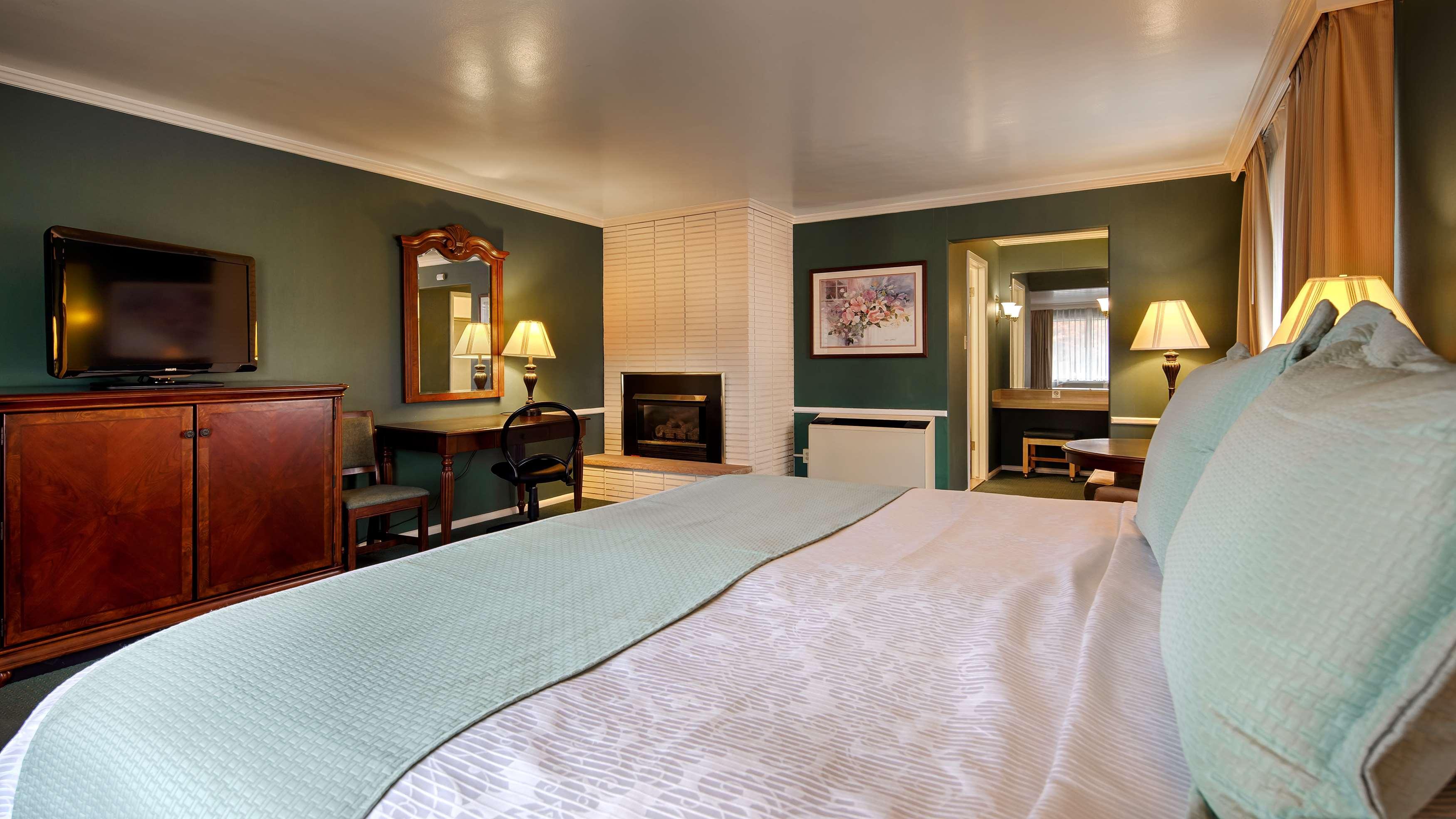 Baugh Motel, Surestay Collection By Best Western Logan Εξωτερικό φωτογραφία