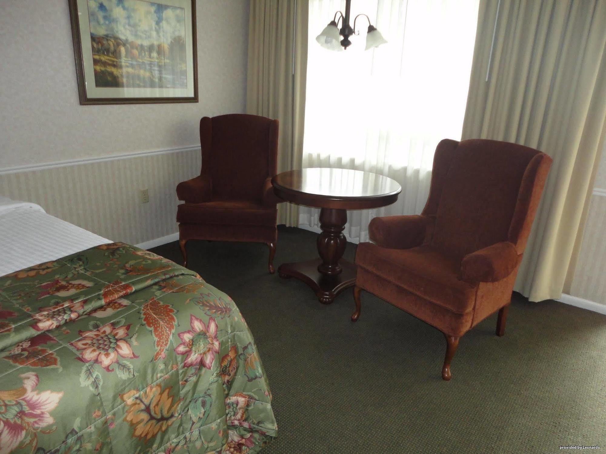 Baugh Motel, Surestay Collection By Best Western Logan Εξωτερικό φωτογραφία
