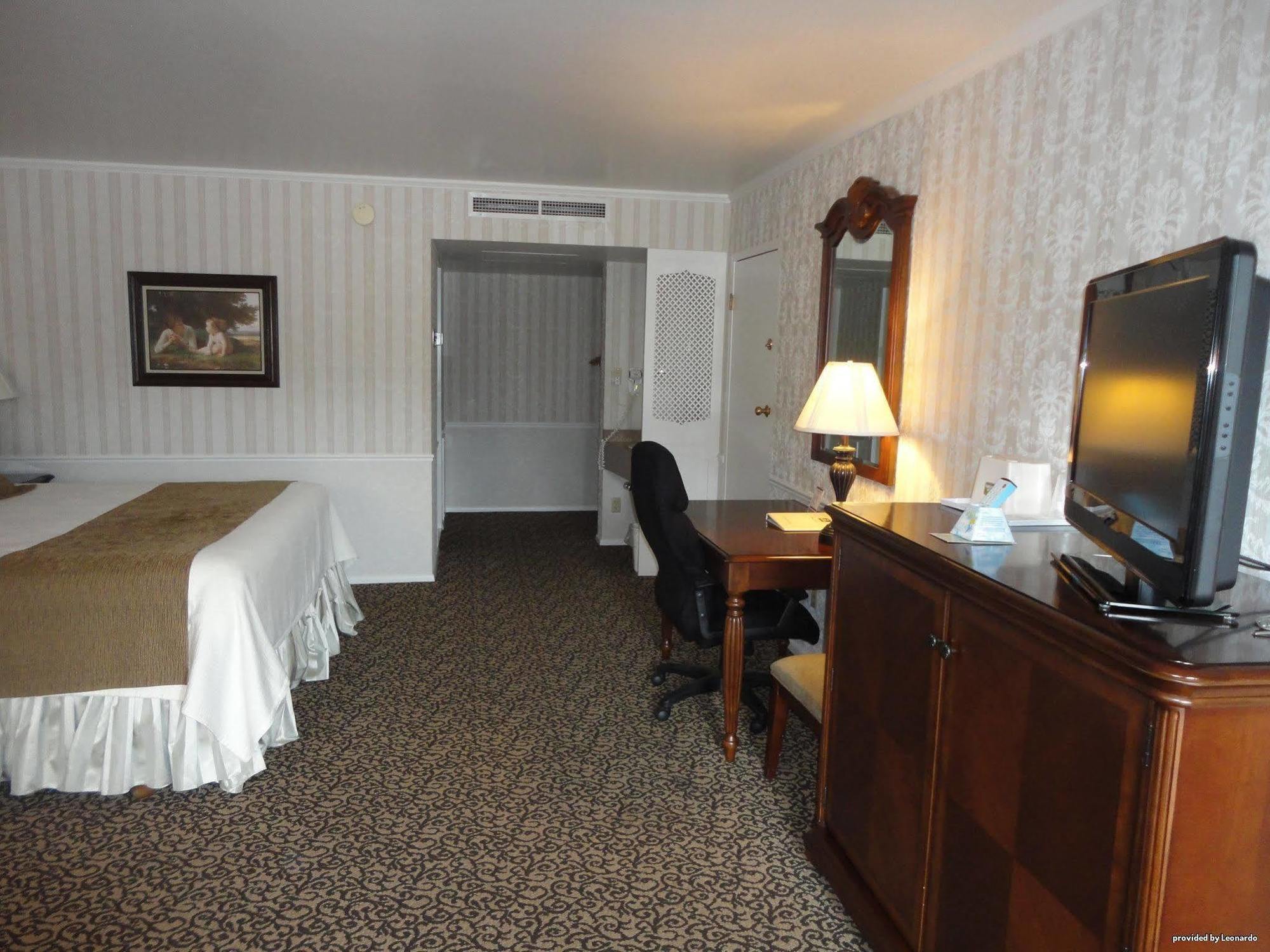 Baugh Motel, Surestay Collection By Best Western Logan Εξωτερικό φωτογραφία